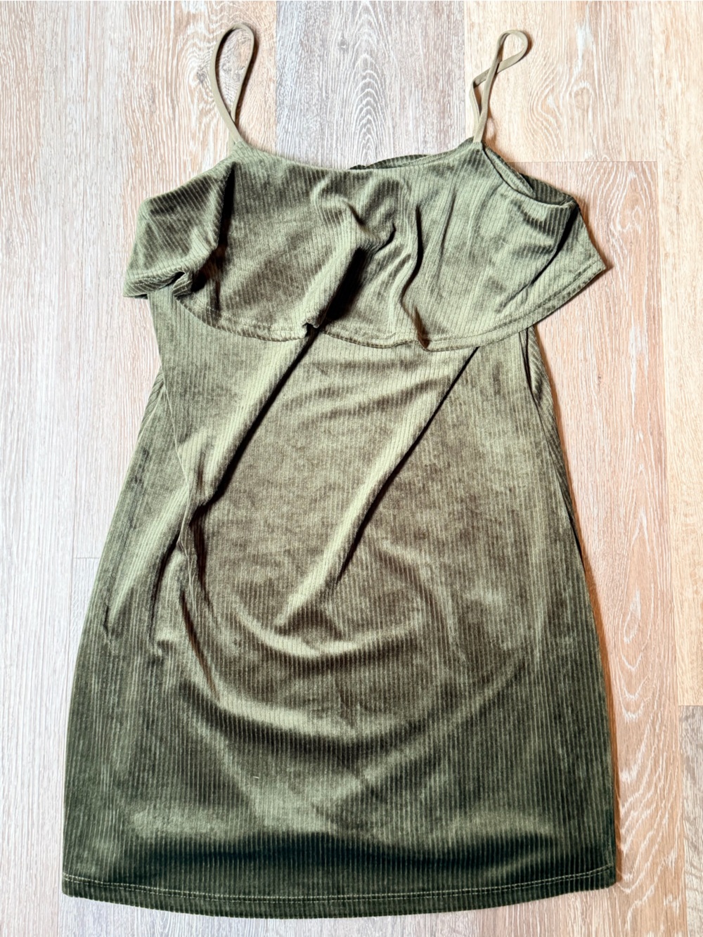 Le Lis Olive Green Ribbed Tank Top Dress. Women small